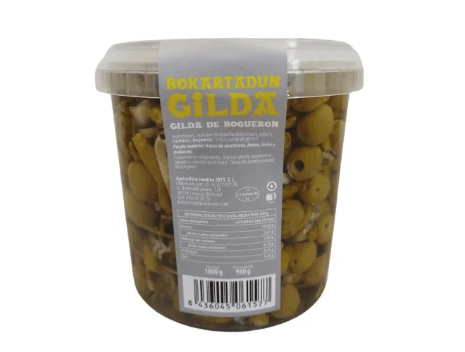 Secreto ibérico con salsa de ciruelas y patatas